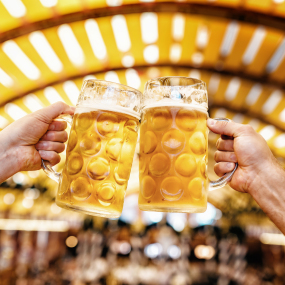 Bier auf dem Oktoberfest in München (Symbolbild).