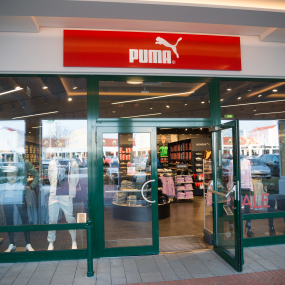 Ein Puma-Store in Parndorf, Österreich.