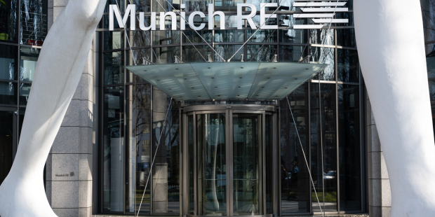 Munich Re verdient deutlich mehr als gedacht - Aktie legt zu